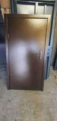 Технічні двері метал+ДСП, коричневі технічні двері, техническая дверь