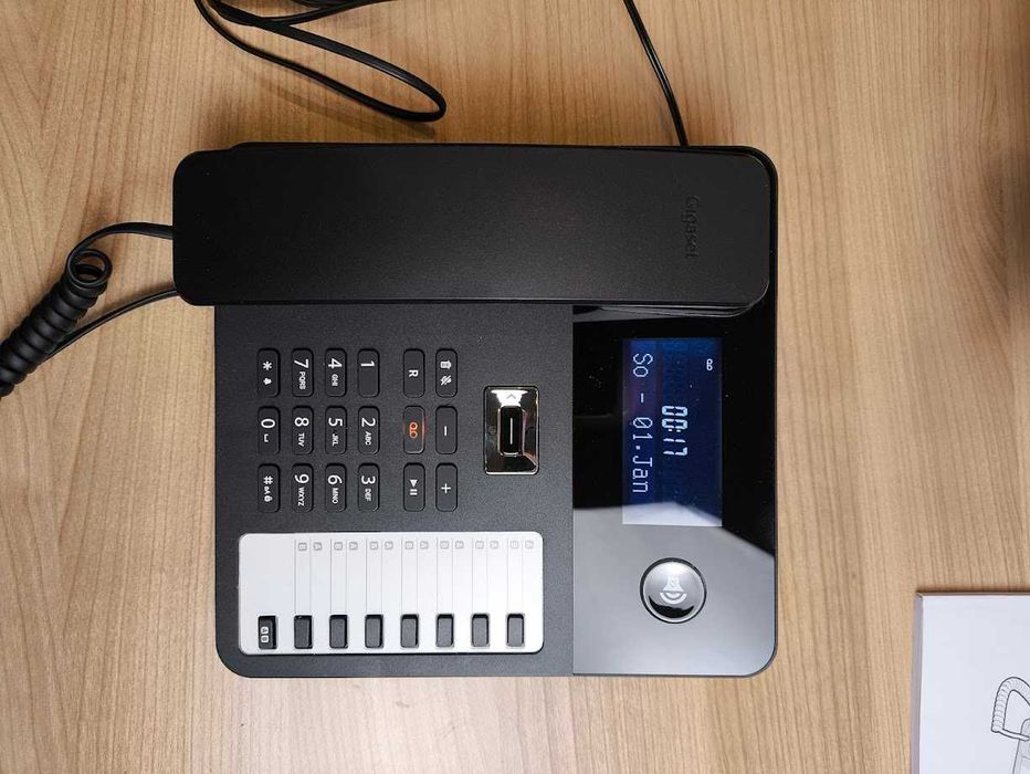 Gigaset DESK 800A Telefon w systemie DECT Czarny