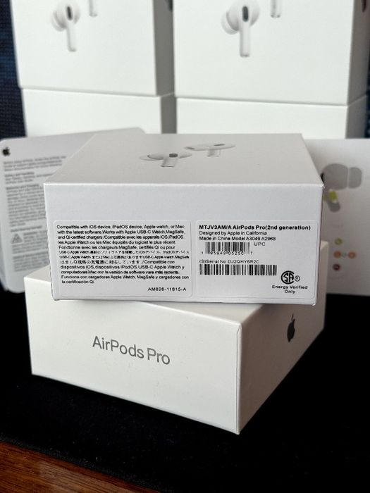 Блютуз навушники Apple AirPods Pro 2