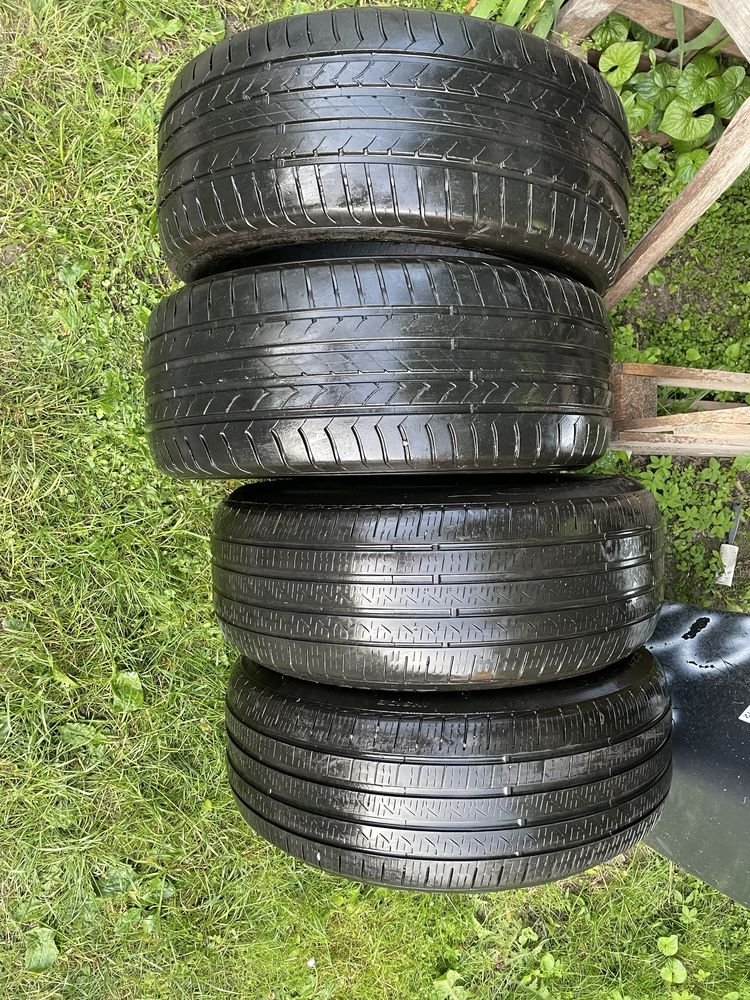 Автошини 225/55 R17