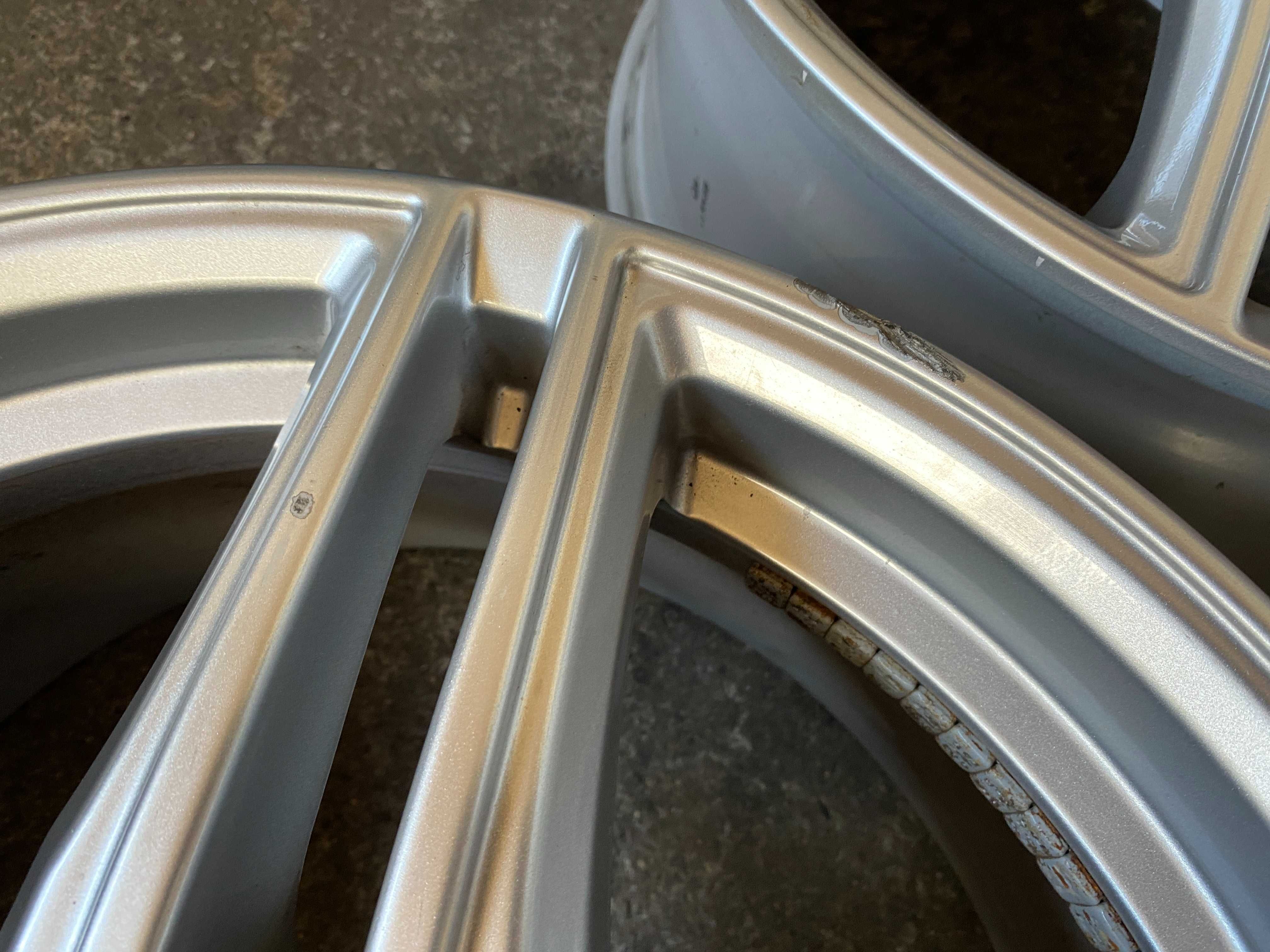 felgi 18 BMW G20 G21 8x18 et30 5x112 66,5mm