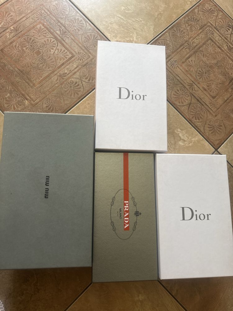 Брендові коробки взуття Dior Prada Miu Miu