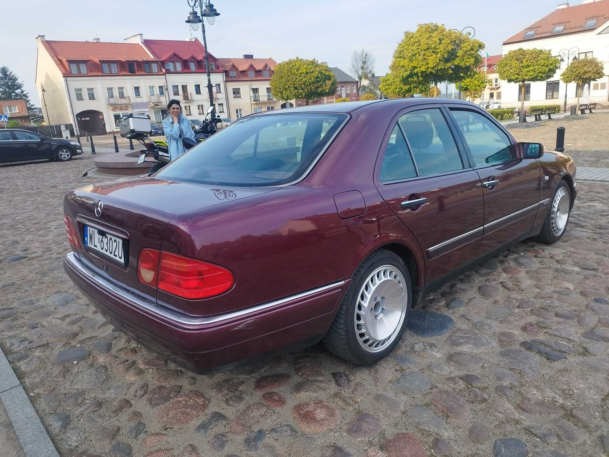 Mercedes W210 2.8 benzyna/lpg