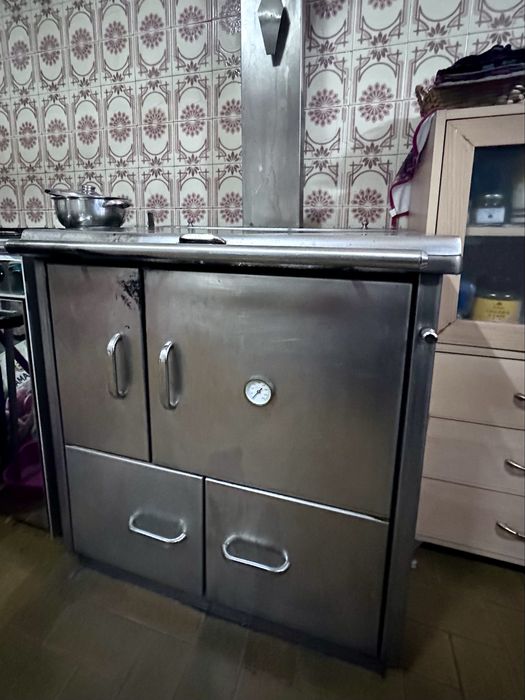 Forno a Lenha em Inox Optimo Estado