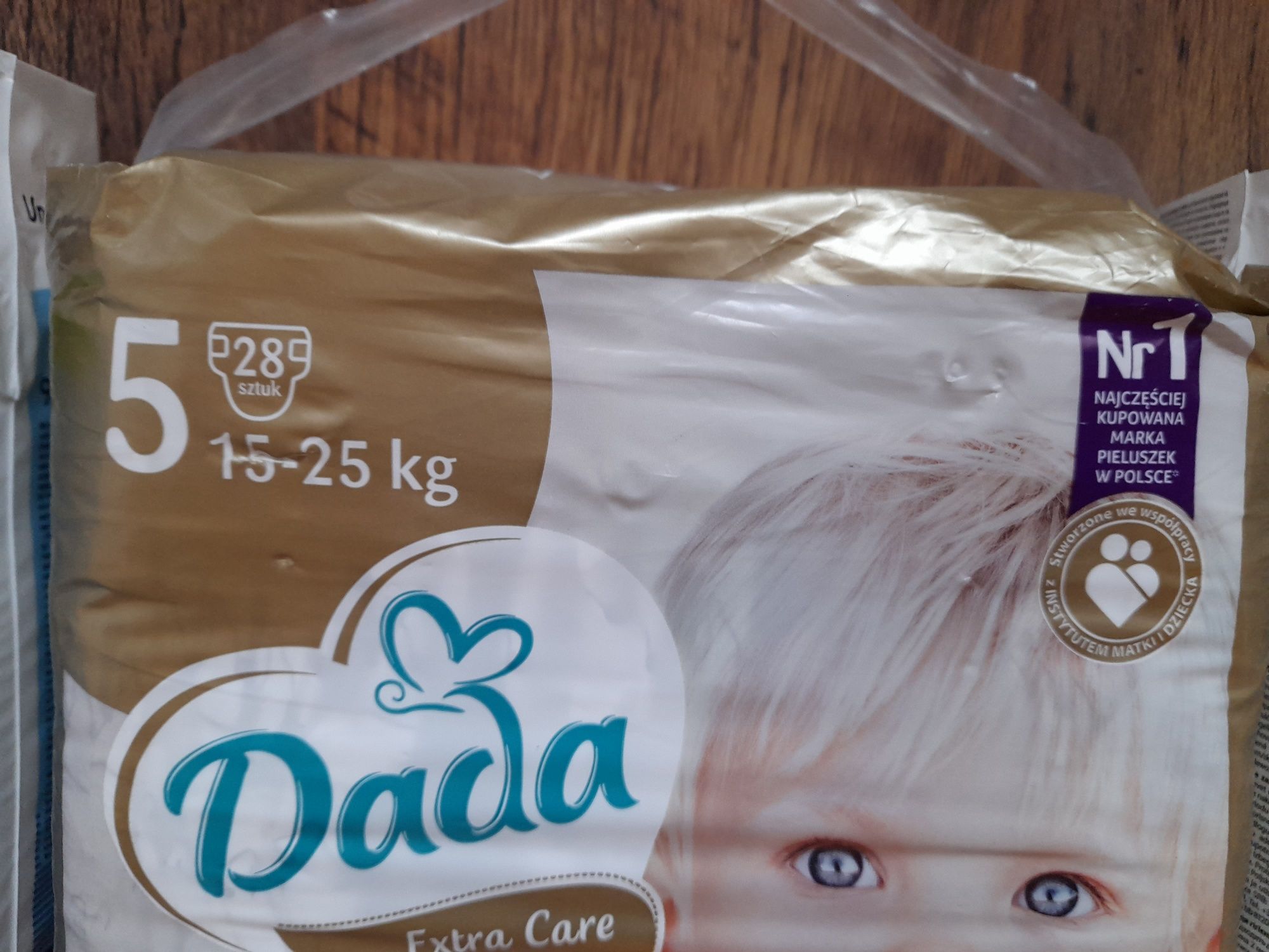 Pampersy data 5, podkłady poprodowe 90x60 2 paczki