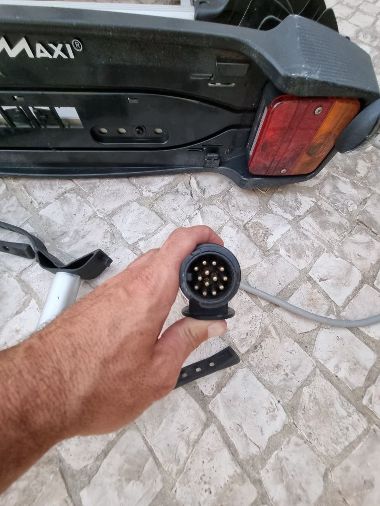 Suporte bola reboque Auto-Maxi para 4 bicicletas