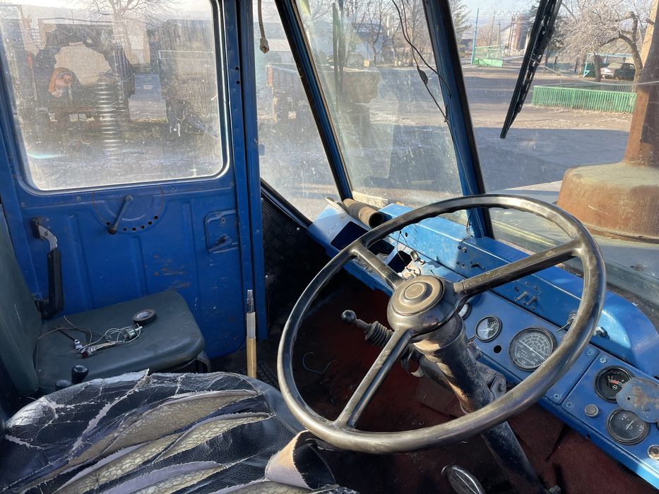 Трактор колісний ХТЗ-150К