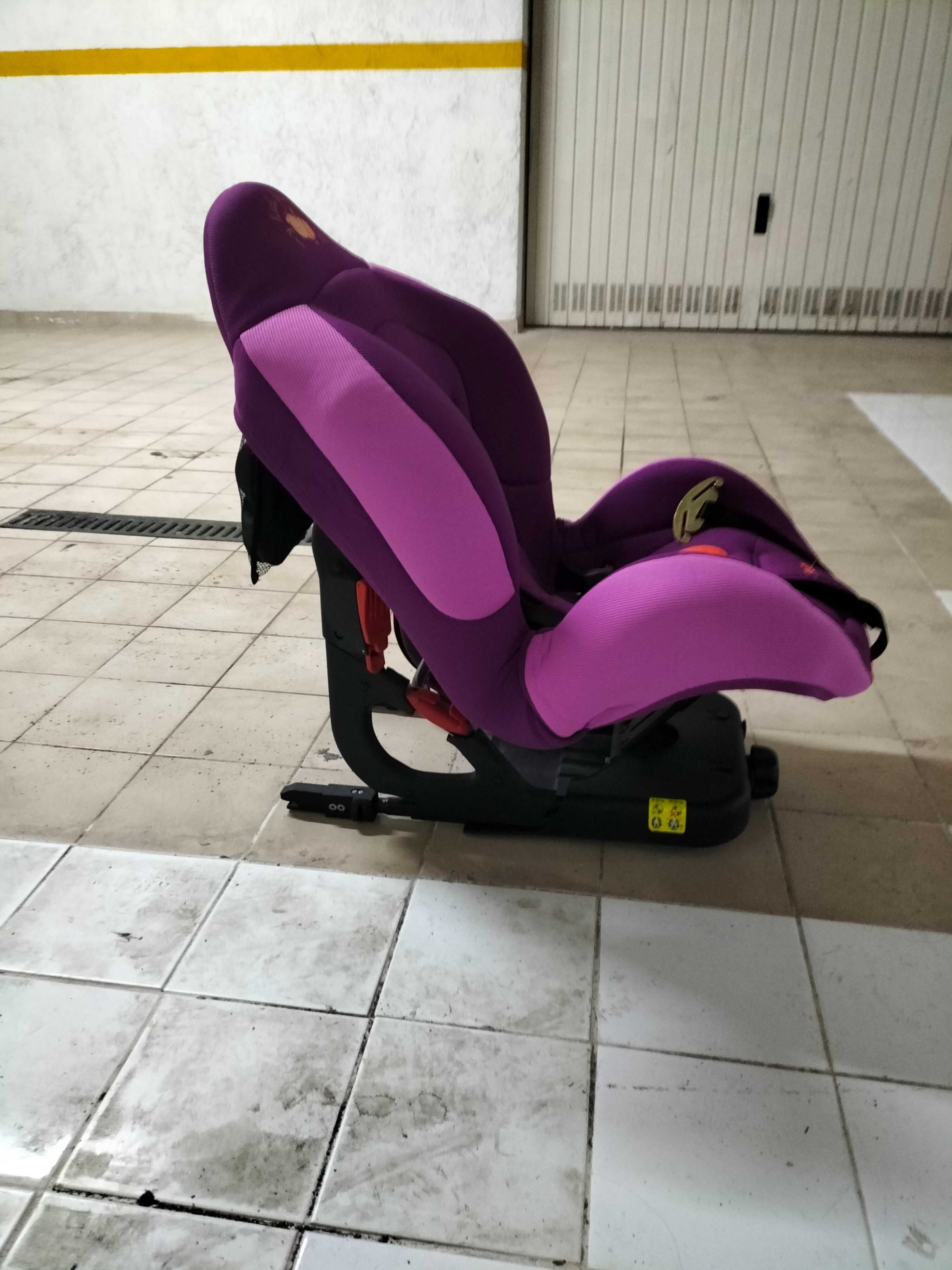 Cadeira de bebê auto