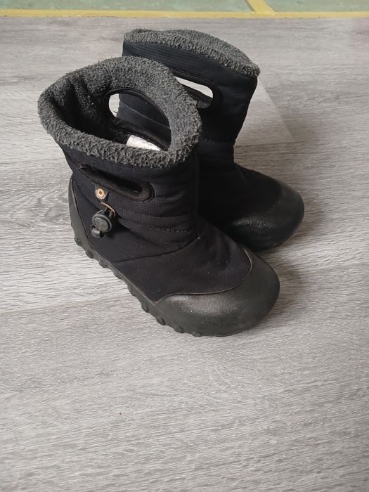 Зимние сапоги bogs размер 26 водонепроницаемые