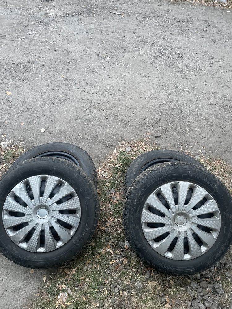 Резина з штампованими дисками GM 16R