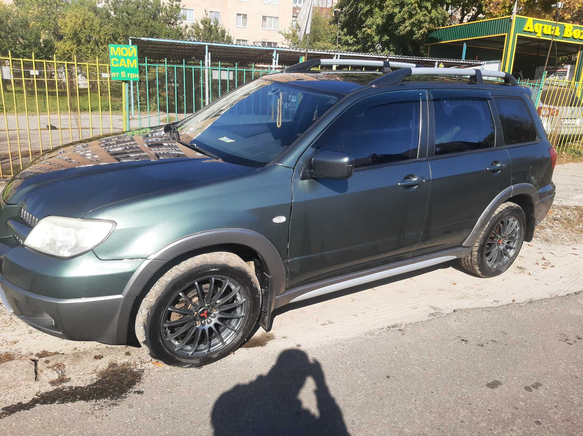 MITSUBISHI Outlander 2.4