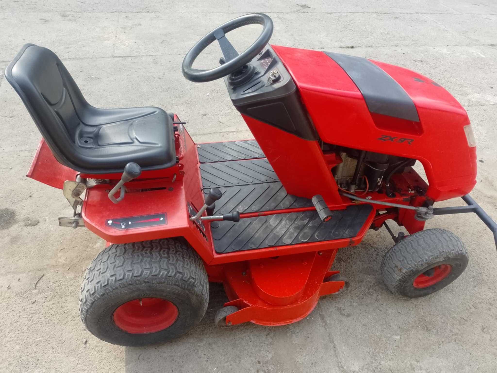 Traktorek kosiarka countax e130
