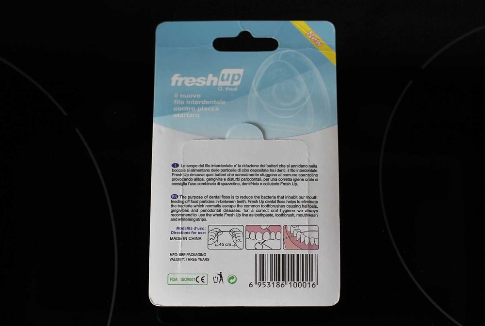 Зубна нитка Trisa Fresh UP м'ятна 50 м Floss зубная нить