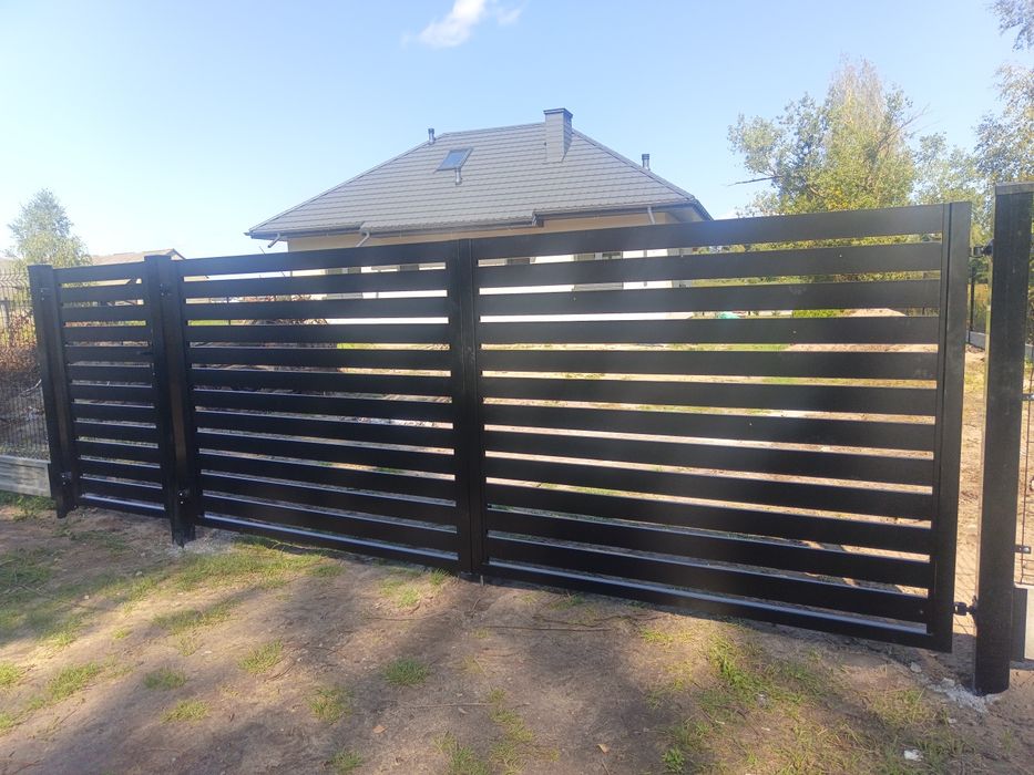 Brama wjazdowa dwuskrzydłowa palisada