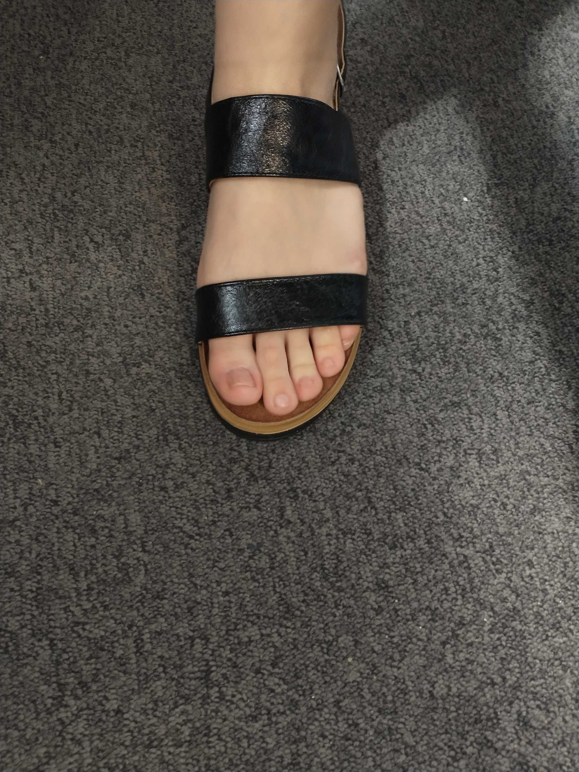 R. 37 sandały damskie czarne modne wygodne sandałki koturn platforma