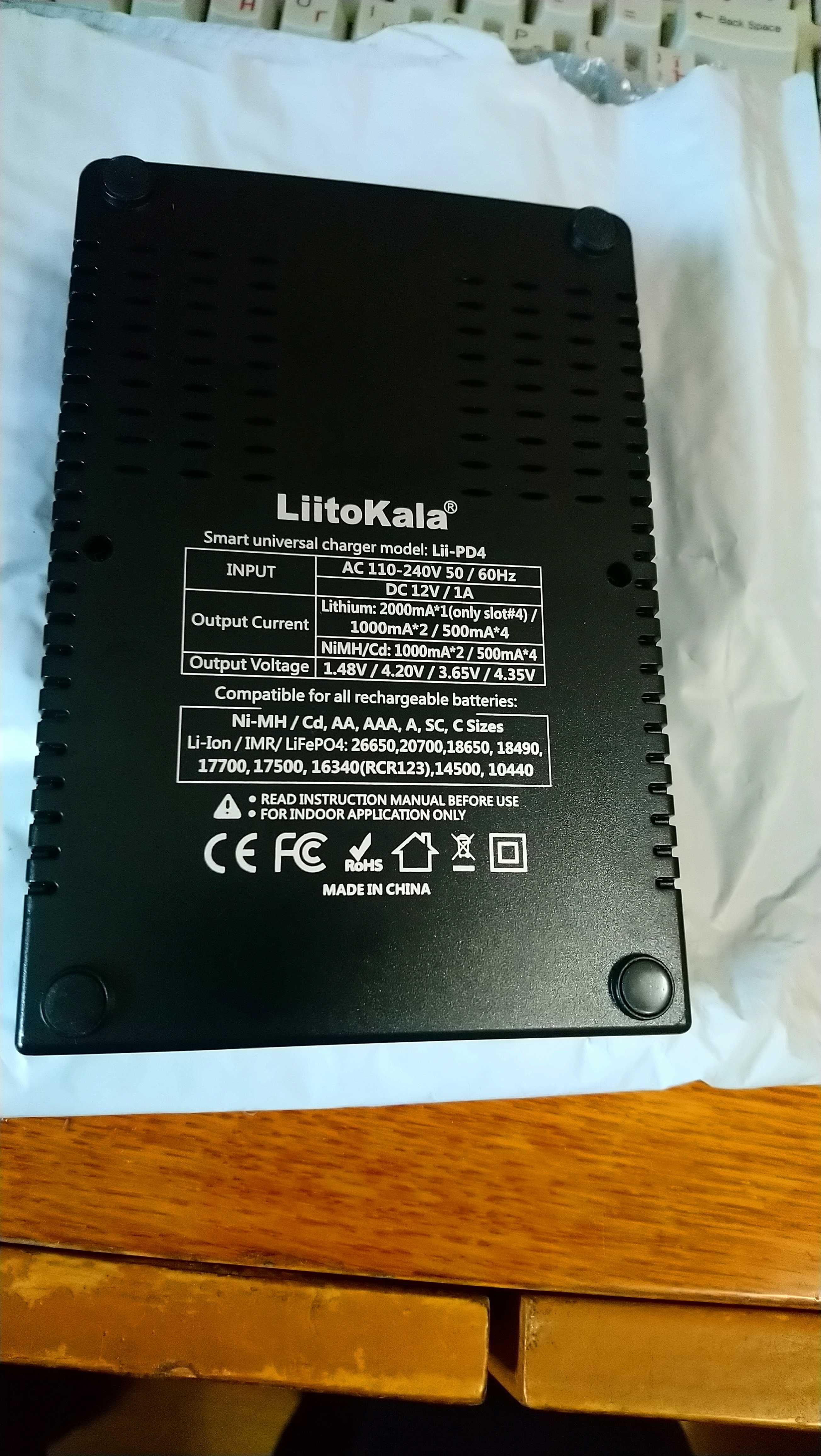 Зарядное устройство LiitoKala Lii-PD4 для 4  аккумуляторов . Оригинал