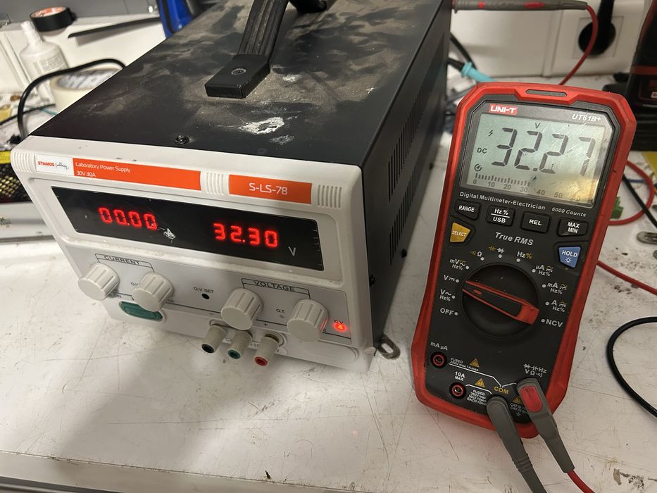 Zasilacz laboratoryjny 30v30a