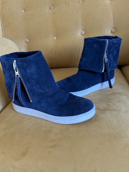 Prada piekne botki zamszowe ze skory. Rozmia 37. Cena do negocjacji.