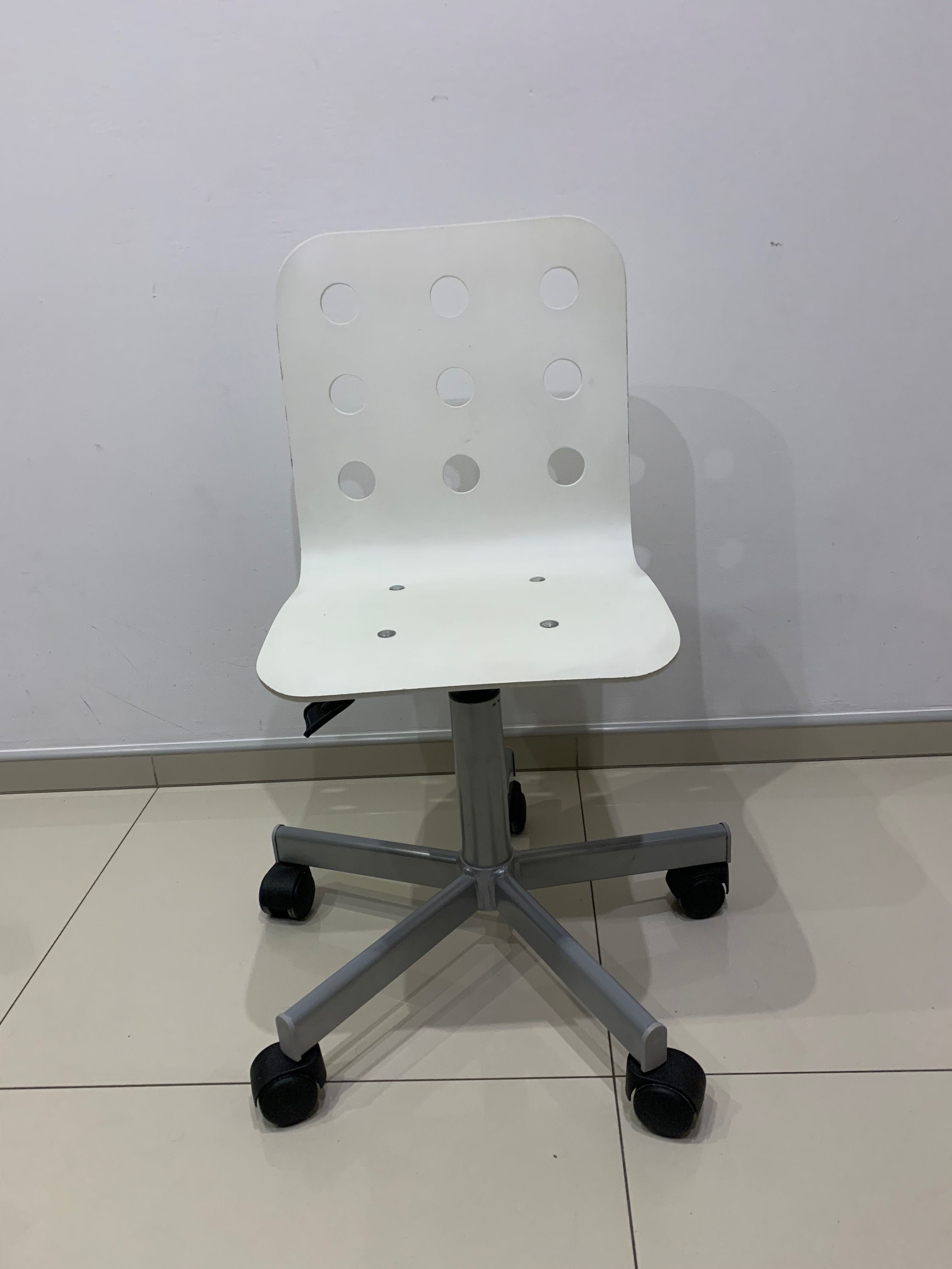 Ikea jules krzeslo biurowe dla dzieci
