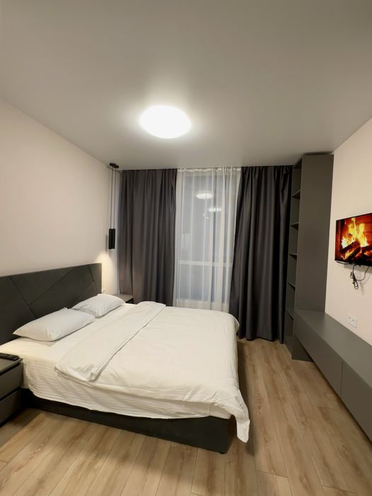 Свободна! Теплая квартира , возле метро Харьковская 5 минут , 10 М поз