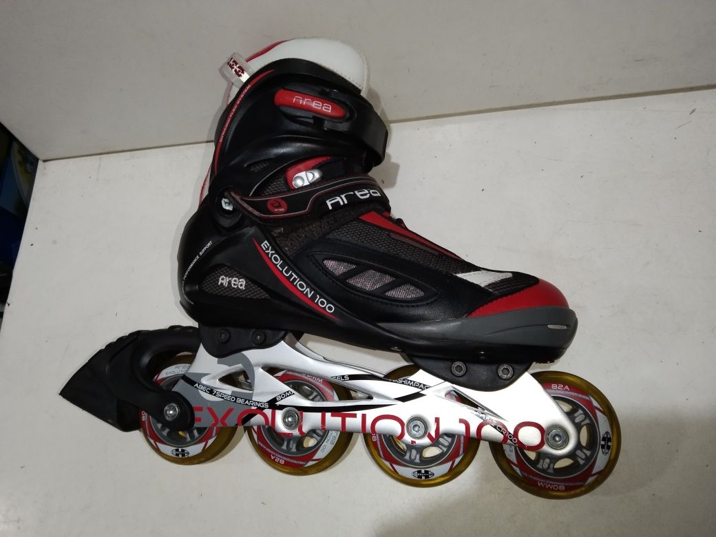 Rolki sportowe AREA rozmiar 40 super stan