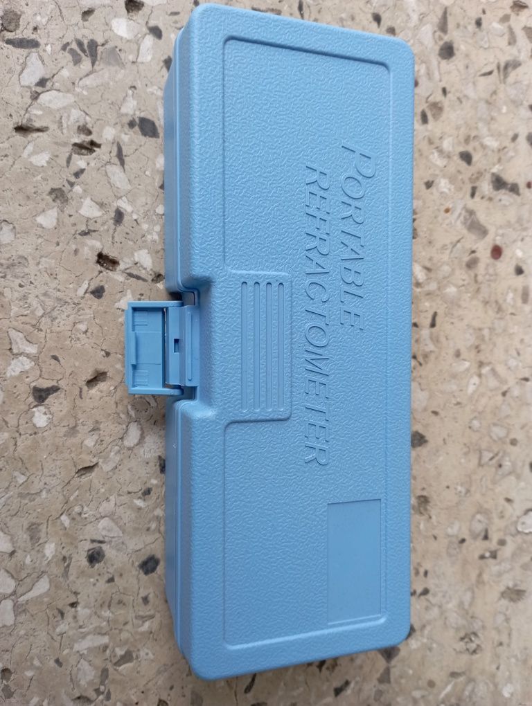 Nowy refraktometr Brix ATC 0–40% / 0-25 alk.