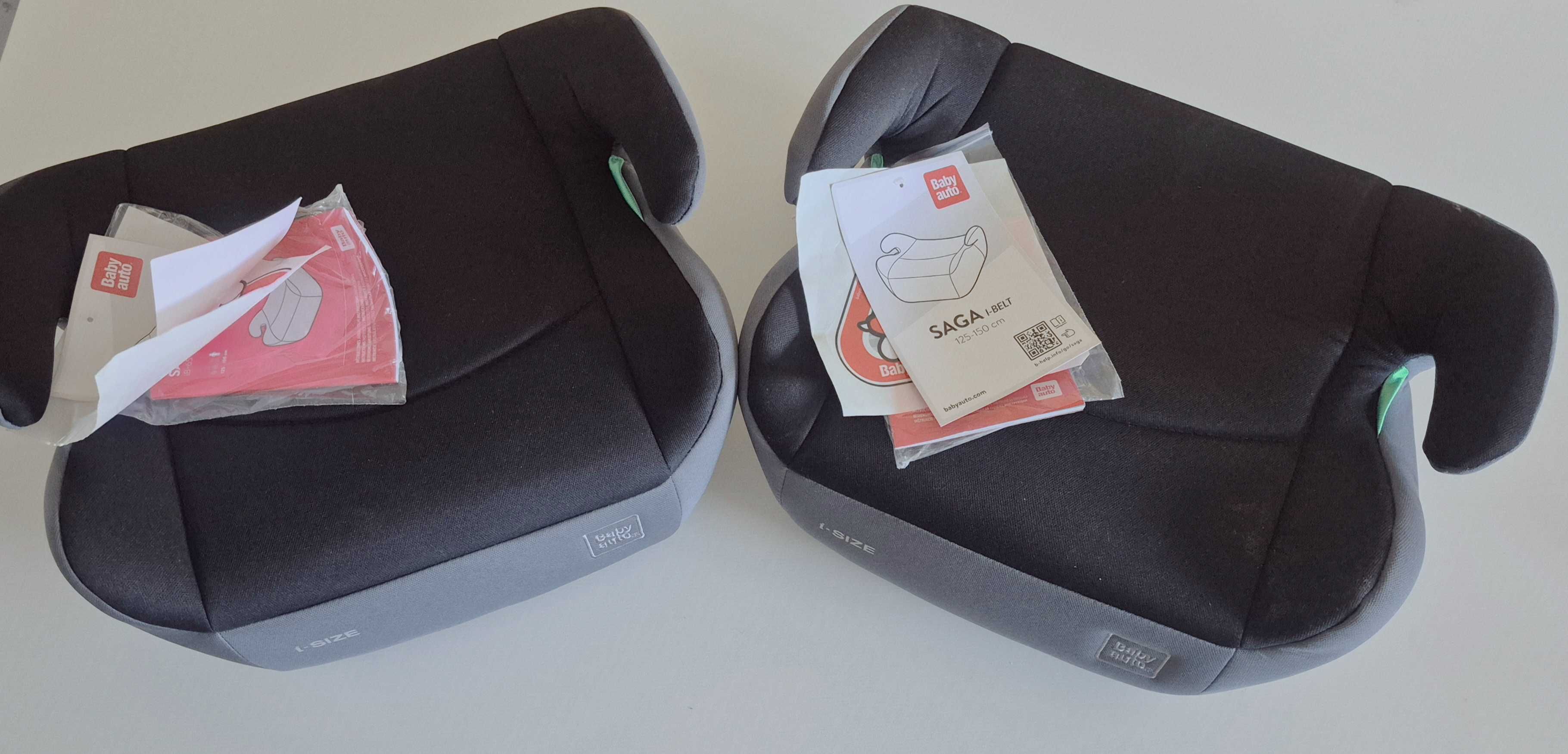 Assento elevatório ajustável para automóvel