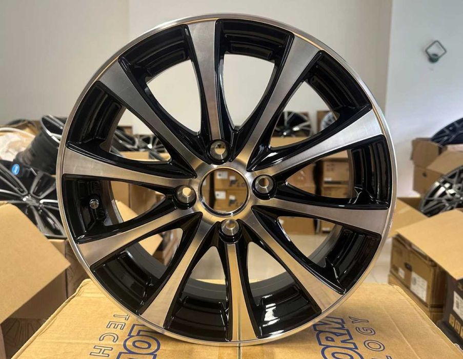 Нові диски R15 4*100 / Шоурум