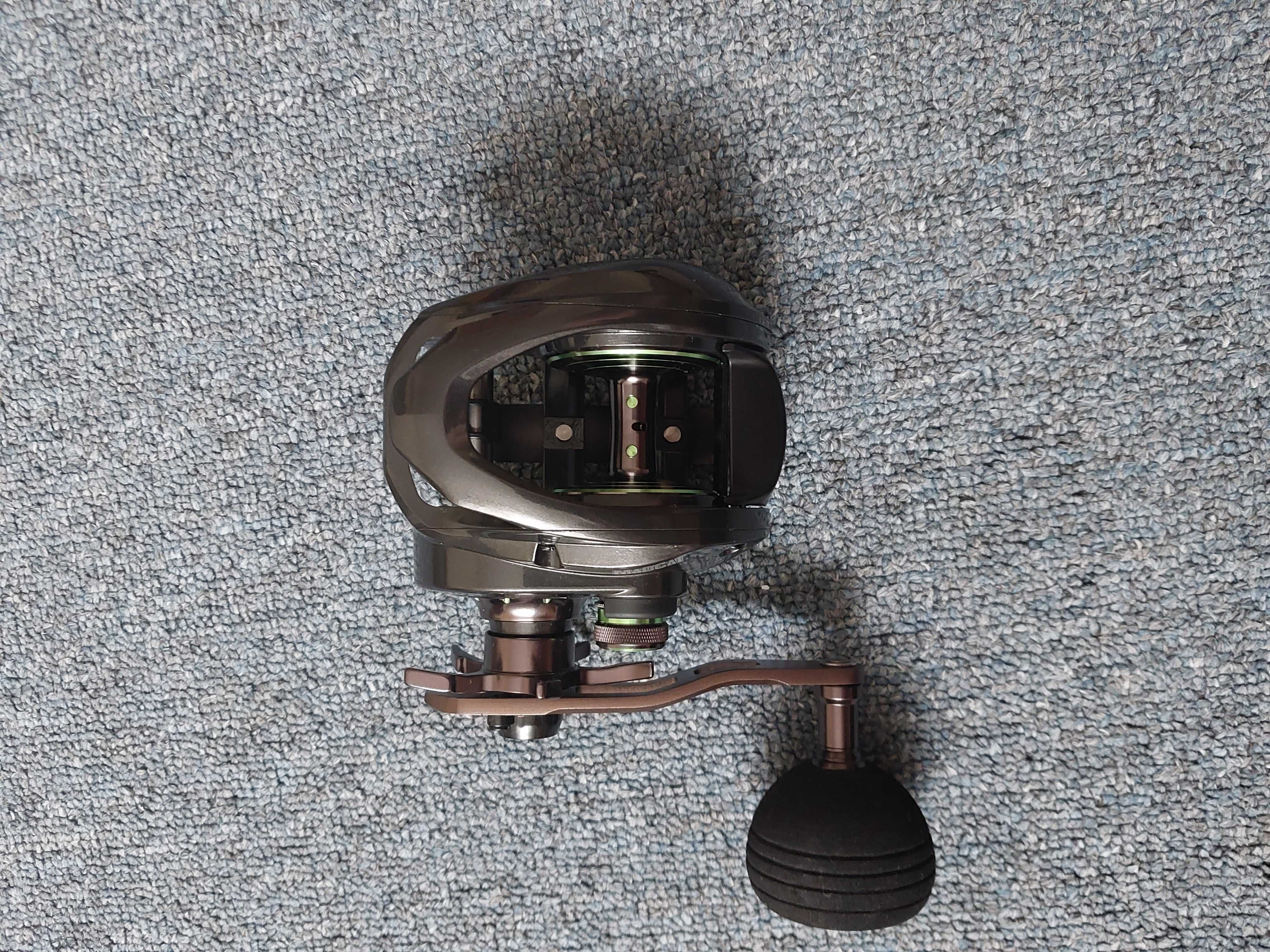 Kolowrotek sumowy multiplikator MADCAT DOMINION LOW PROFILE 400