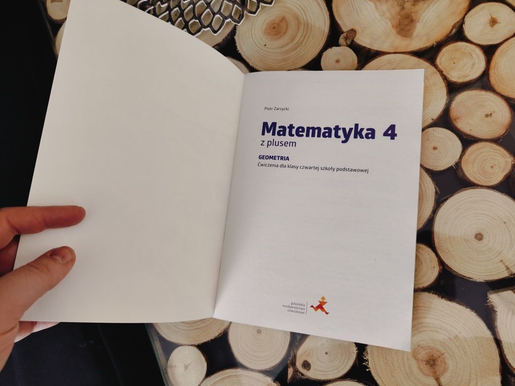 Nowe ćwiczenia Matematyka z plusem 4 Geometria wersja B część 2/2