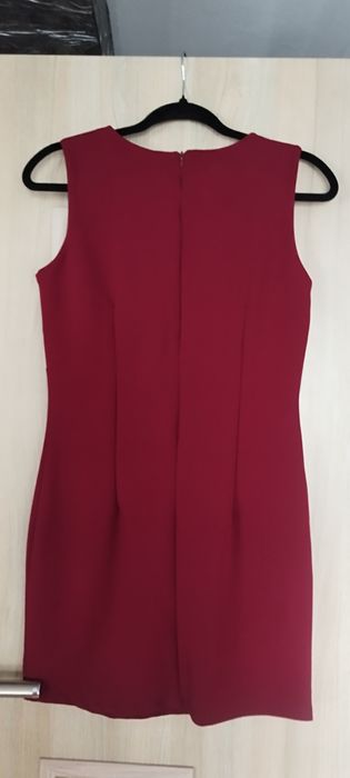 Sukienka bordo elegancka