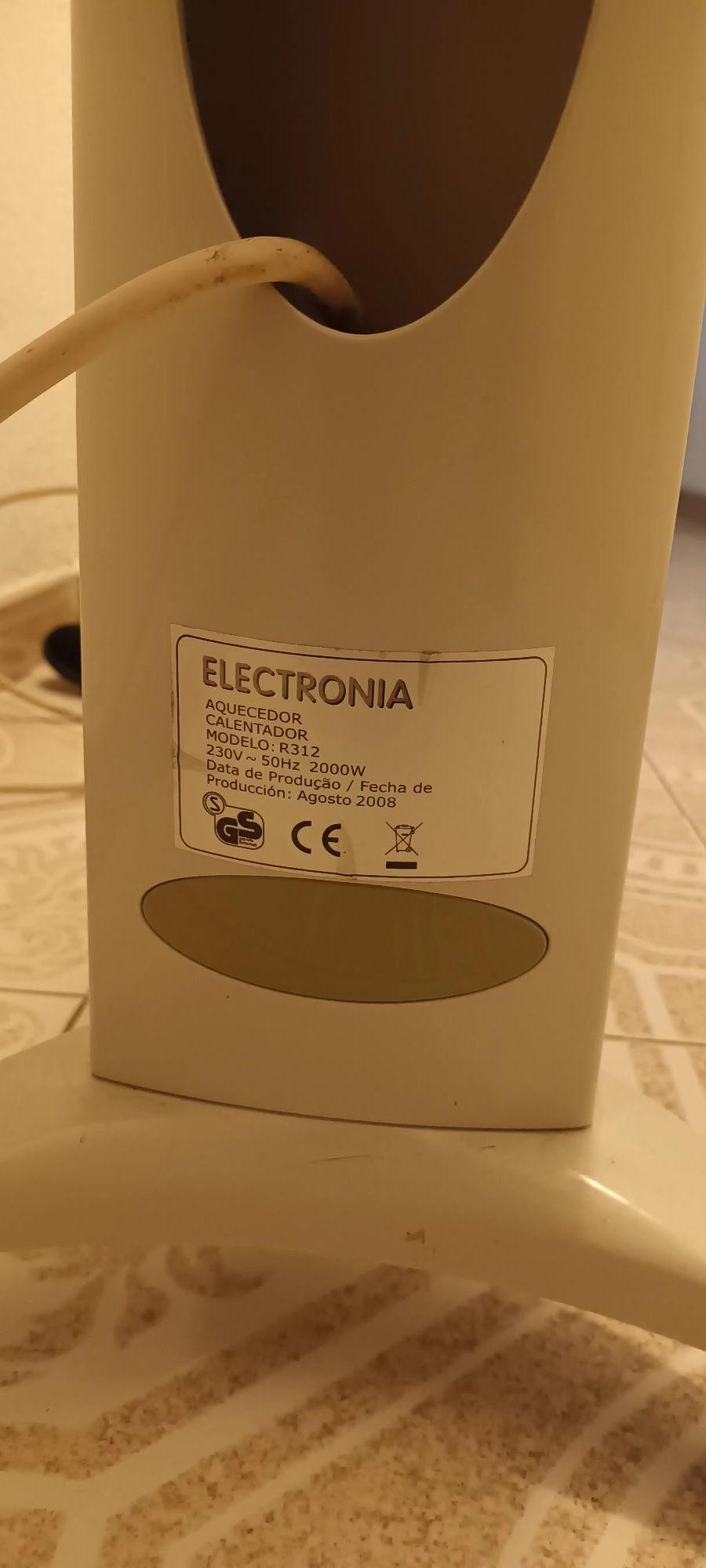 Aquecedor electronia R312