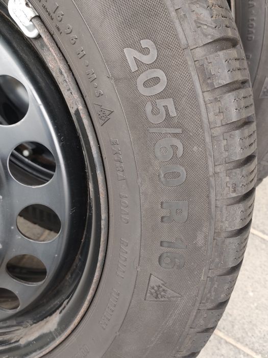 Koła Audi Skoda Seat VW 7Jx16 5x112 ET42 Opony 205/60r16 96H