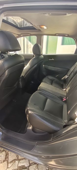 Hyundai i30 2.0 140cv