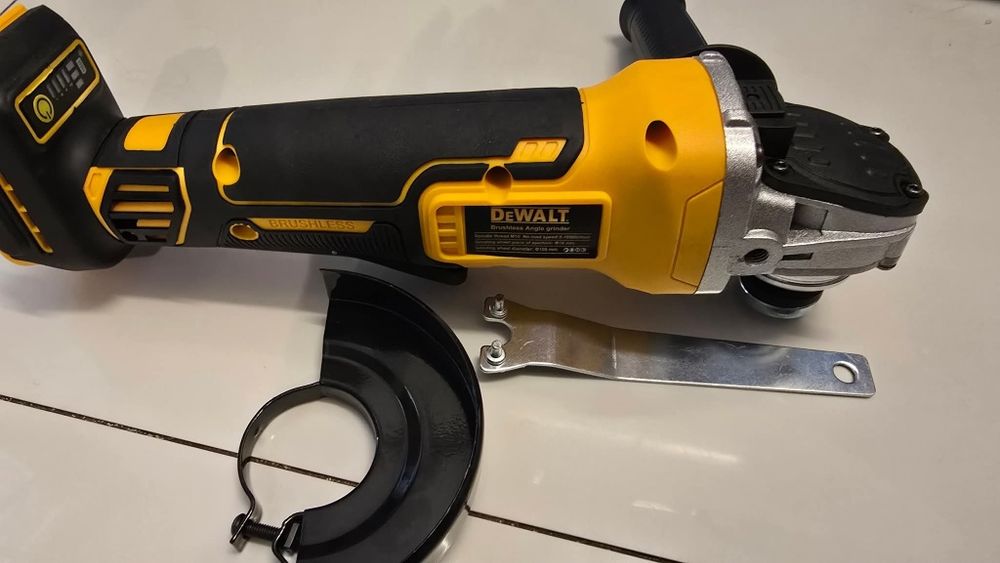 Szlifoerka Dewalt dcg406 bez bateri