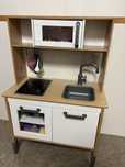 Cozinha brincar ikea