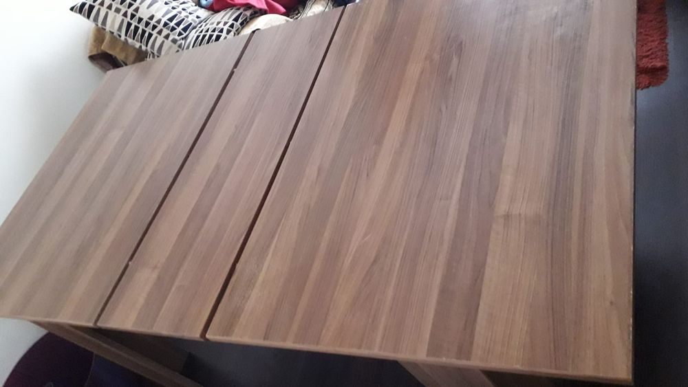 Mesa madeira extensível para acomodar uma familia grande