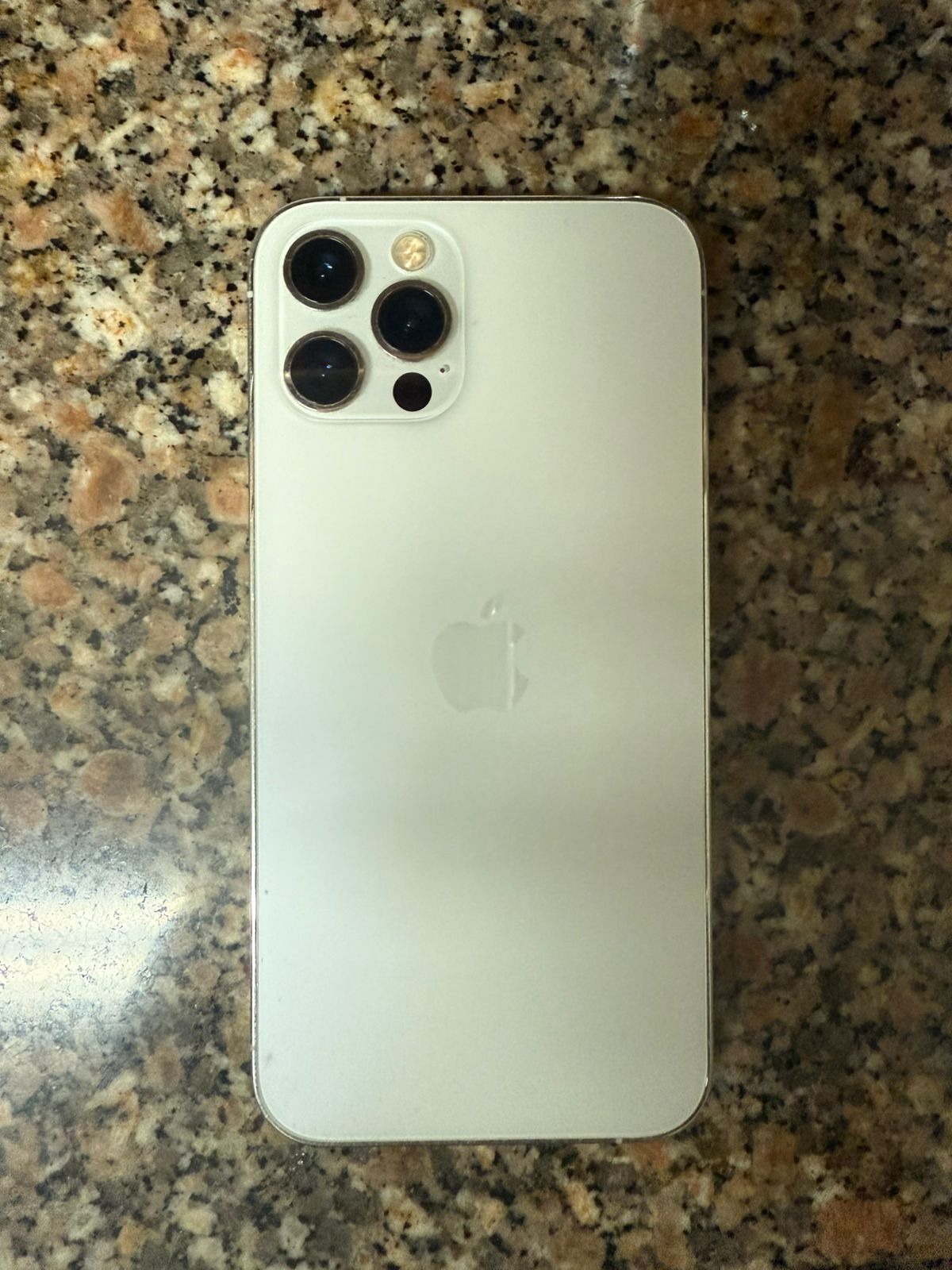 Iphone 12 pro, tudo de origem