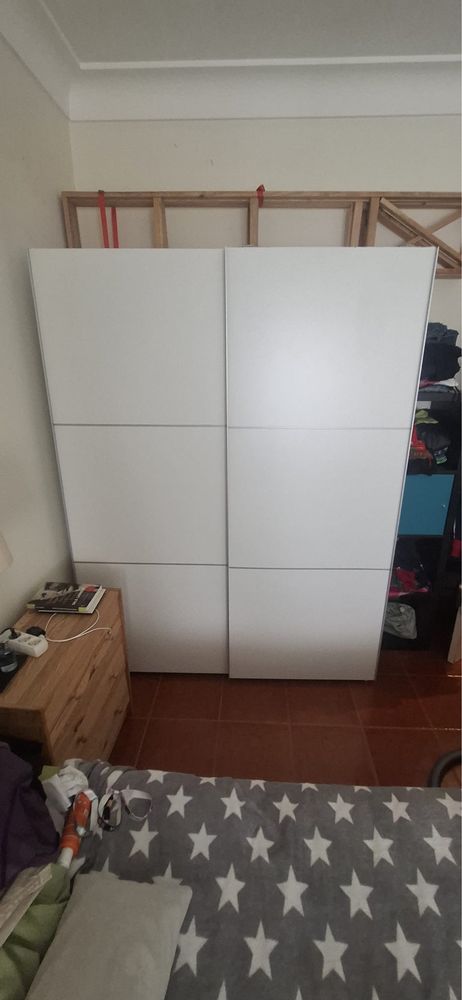 Roupeiro branco COMO NOVO