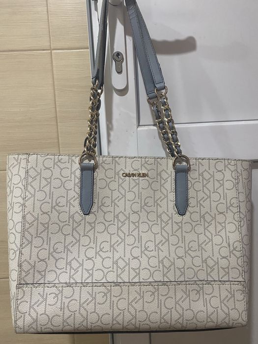 Сумка жіноча брендова