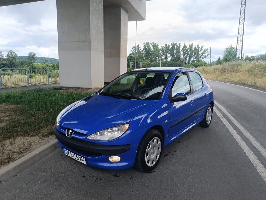 Peugeot 206 1.4 mpi klima 5 drzwi bdb stan