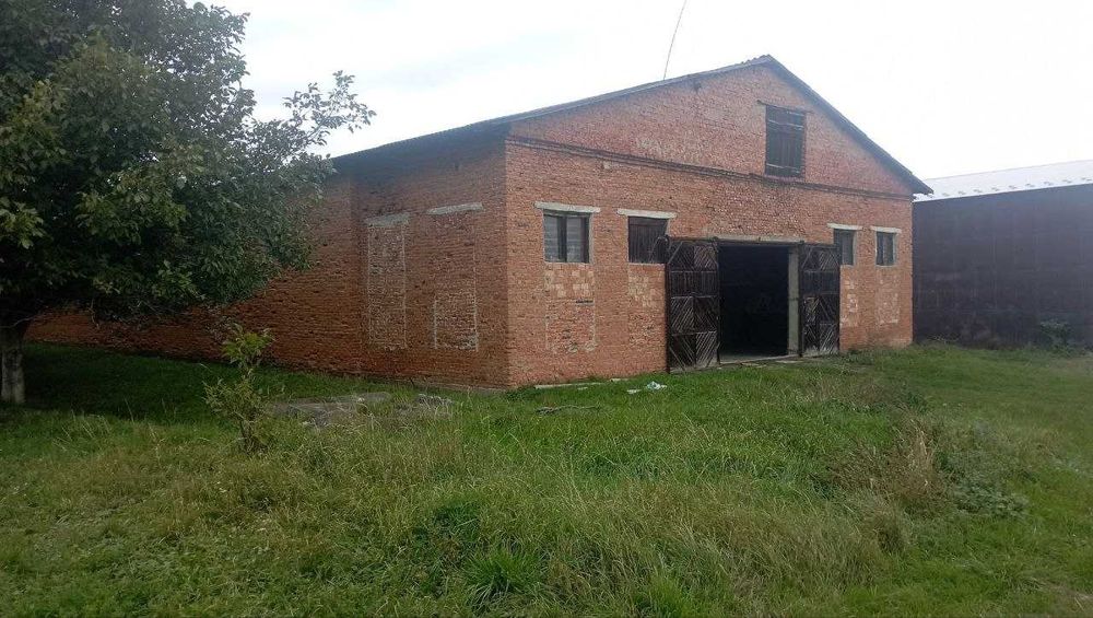 Продається будівля для зберігання та переробки сільськогосп. продукції