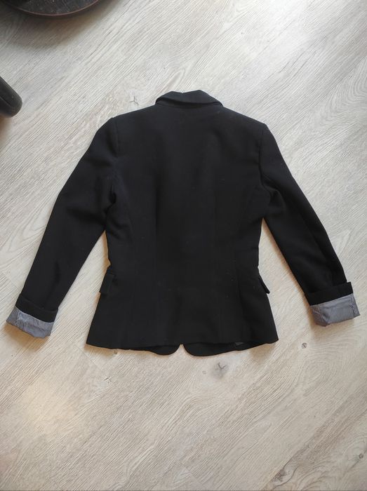 Продам пиджак mango