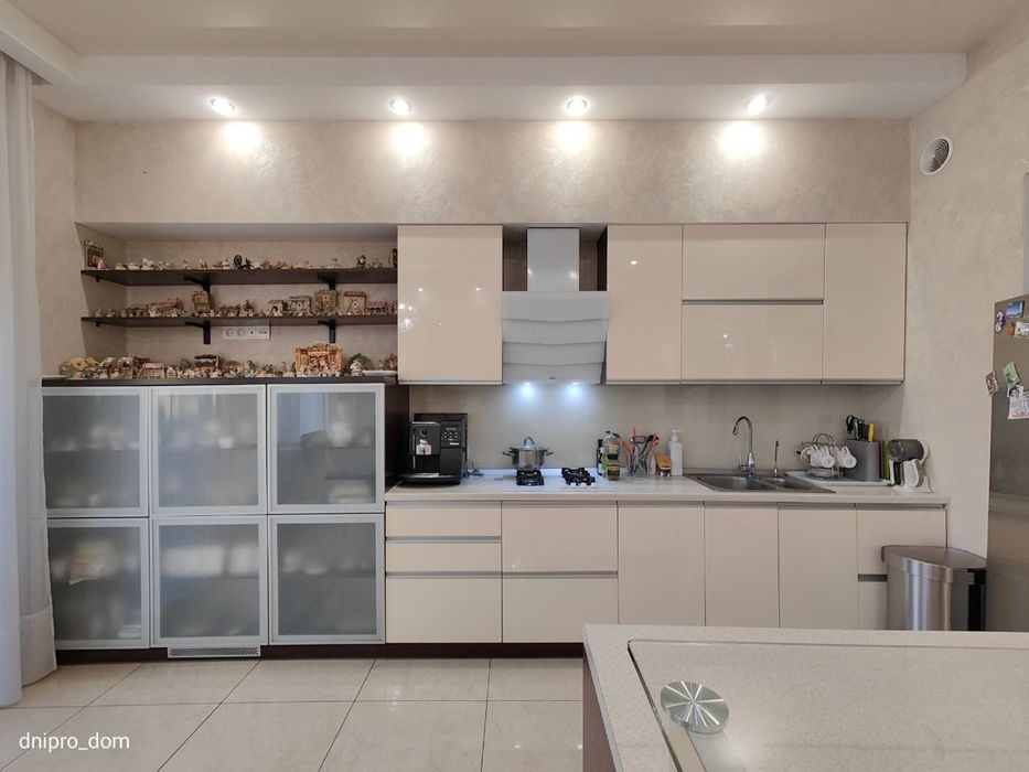 New! Продам дом с хорошим ремонтом+гостевой на Клочко, район Эдбурга