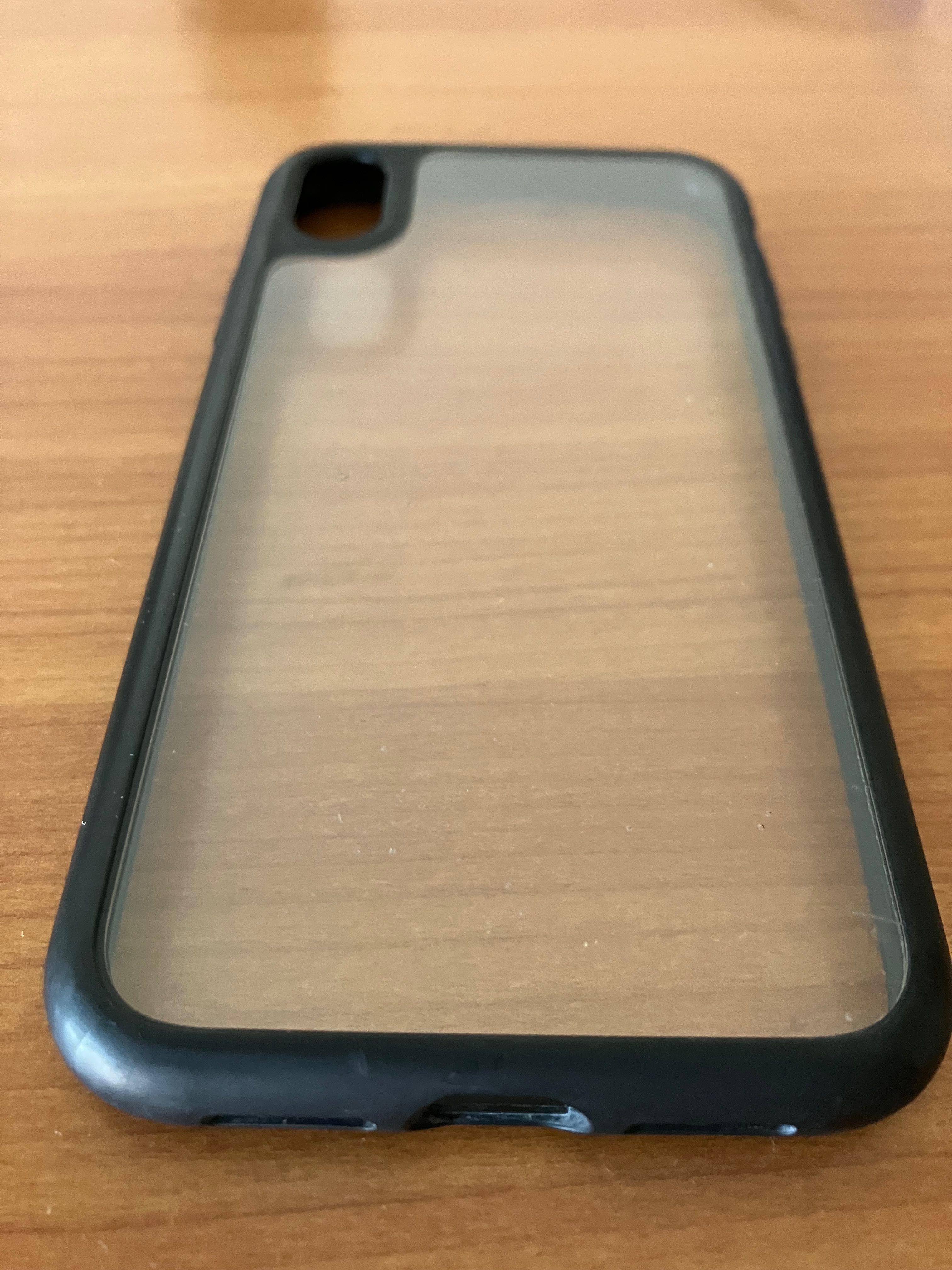 Capa iPhone XR/ Capa iPhone 7,8,SE2022 (Portes gratis)