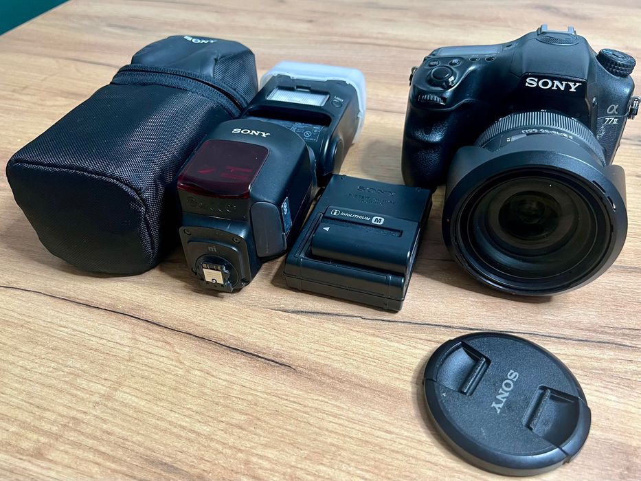 Aparat SONY 77 ll model ILCA-77M2 ,Lampa Sony HVL-F60M, Obi. 16-50 SSM