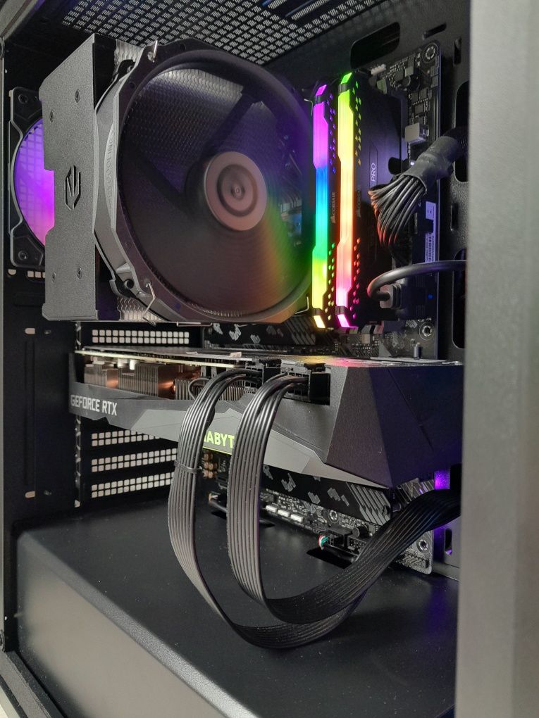 NVIDIA RTX 3070 AMD Ryzen 5 RAM 32Gb SSD 1Tb Komputer PC Gamingowy