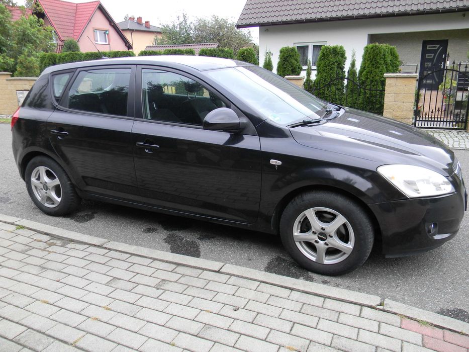 kia ceed 1.4B Super Stan Sprowadzona