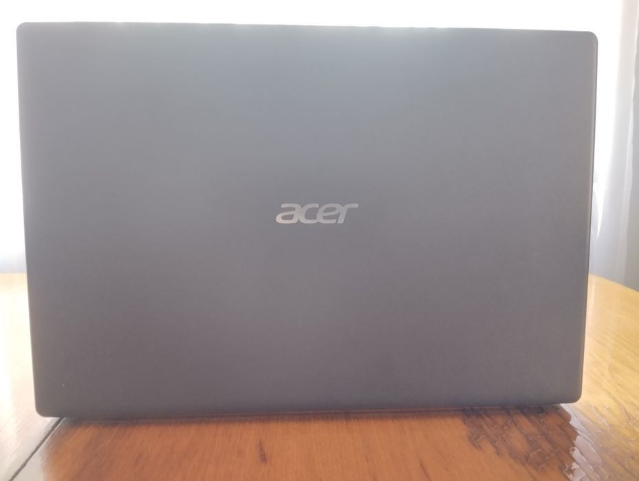 Ноутбук Acer Aspire 3