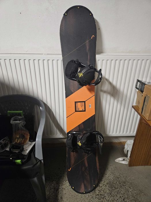 Deska snowboardowa Head 163cm z wiązaniami